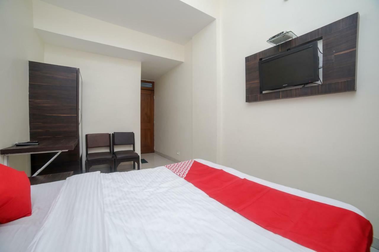Oyo 46697 Hotel Gopi Nagpur Extérieur photo