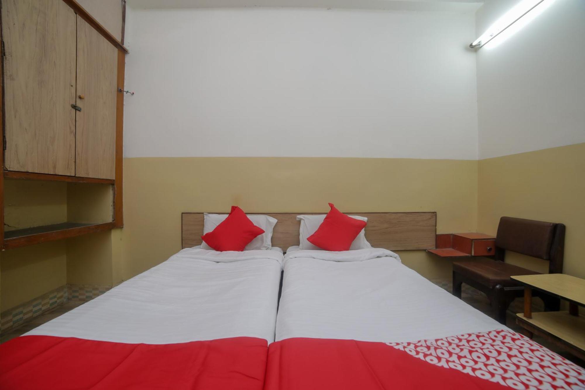 Oyo 46697 Hotel Gopi Nagpur Extérieur photo