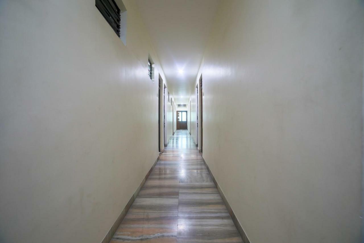 Oyo 46697 Hotel Gopi Nagpur Extérieur photo