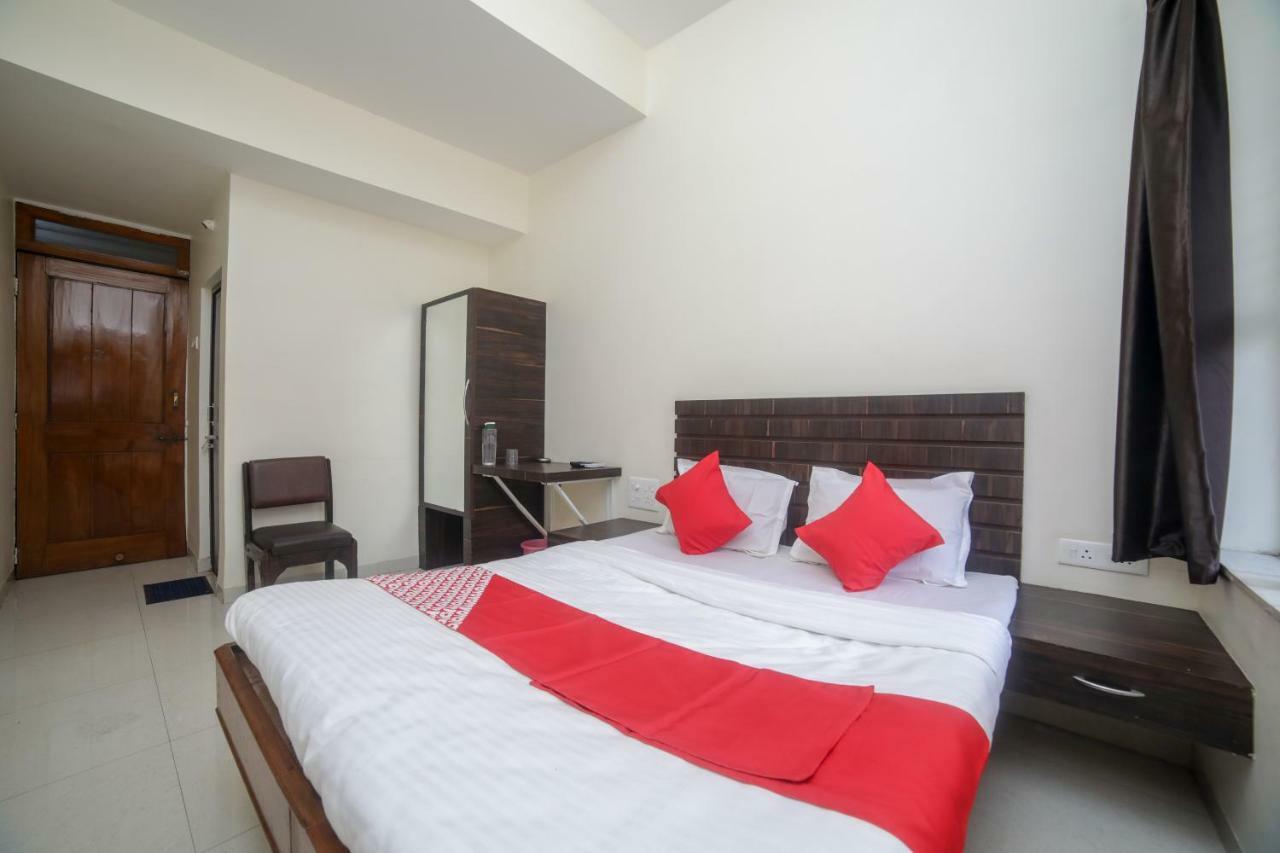 Oyo 46697 Hotel Gopi Nagpur Extérieur photo